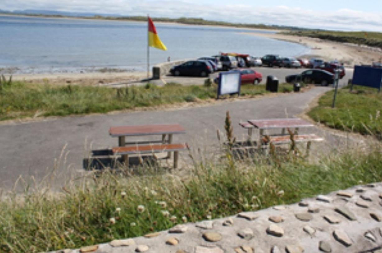 The Pink Door Apartamento Killala Exterior foto